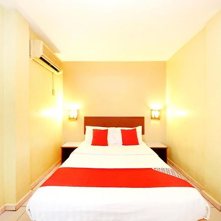 Super Oyo 447 Comfort Hotel Meru Klang Bagian luar foto