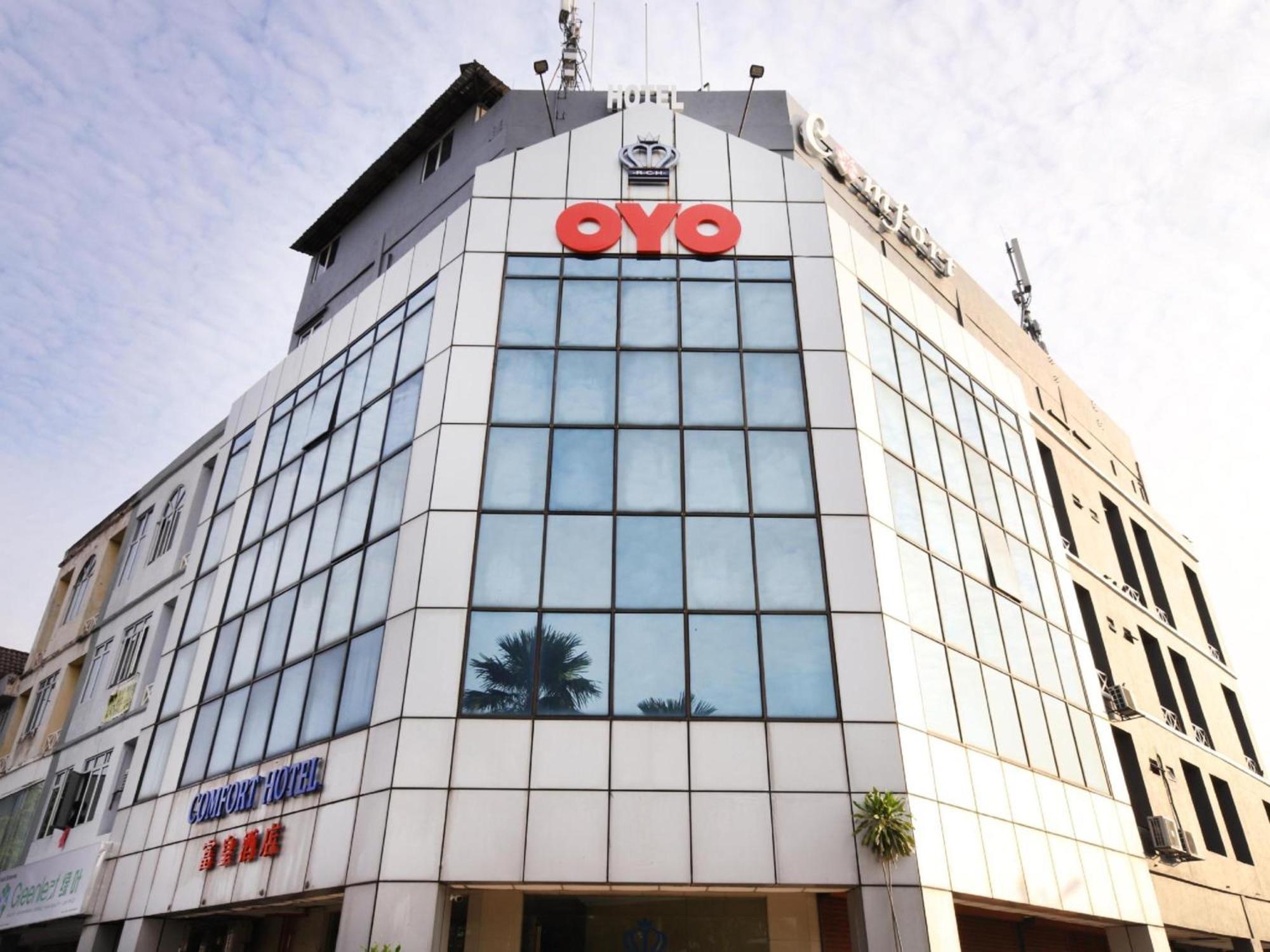 Super Oyo 447 Comfort Hotel Meru Klang Bagian luar foto